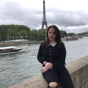 Meet your Posher, Julia